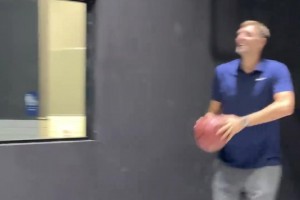 老司机宝刀未老！ 诺维茨基：投篮就像骑自行车.....